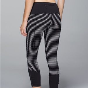 Lululemon Parallel Stripe Runday Crops
